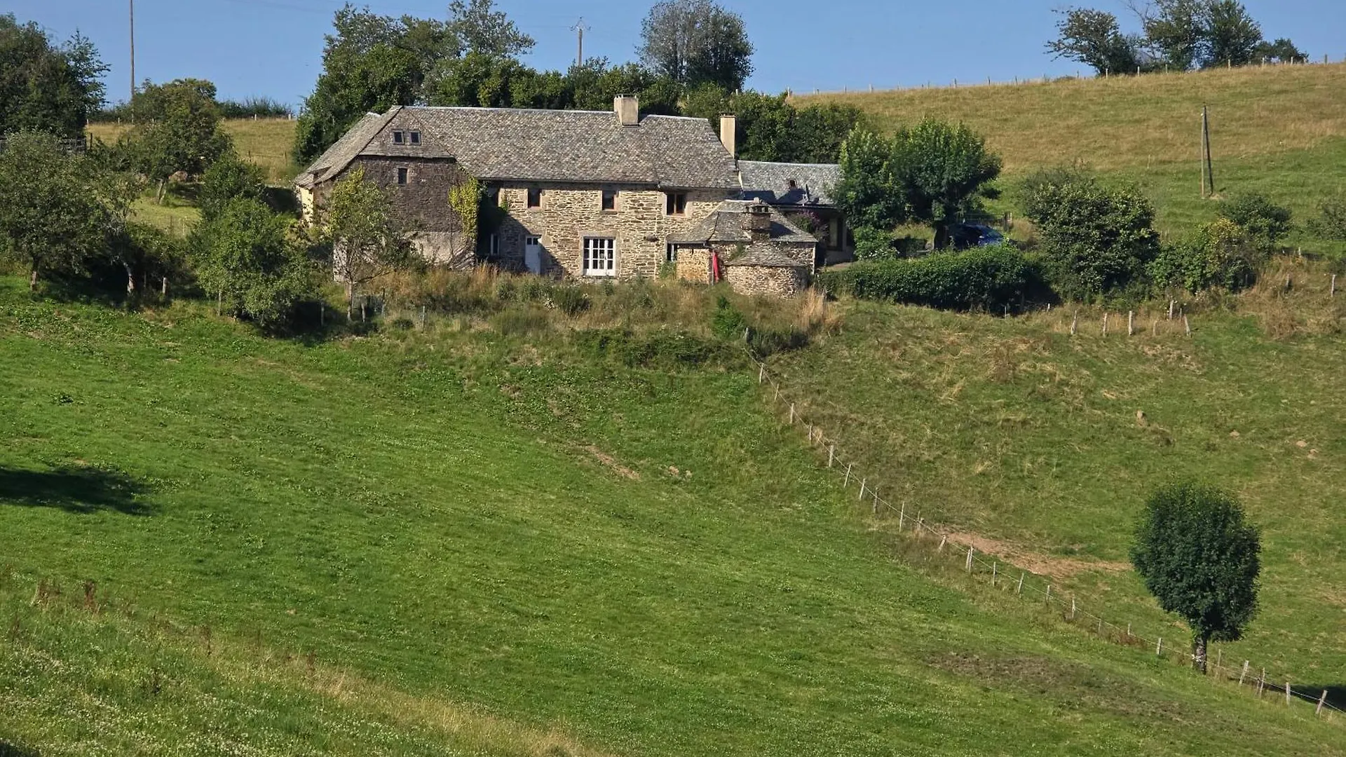 Corps De Ferme En Aubrac Avec Jacuzzi Villa Montpeyroux  Vakantiehuis Montpeyroux (Aveyron)