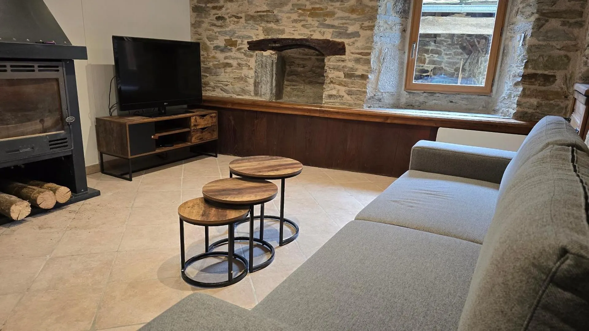 Vakantiehuis Corps De Ferme En Aubrac Avec Jacuzzi Villa Montpeyroux